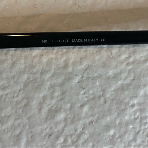 Gucci Eyeglasses - Picture 4 of 4